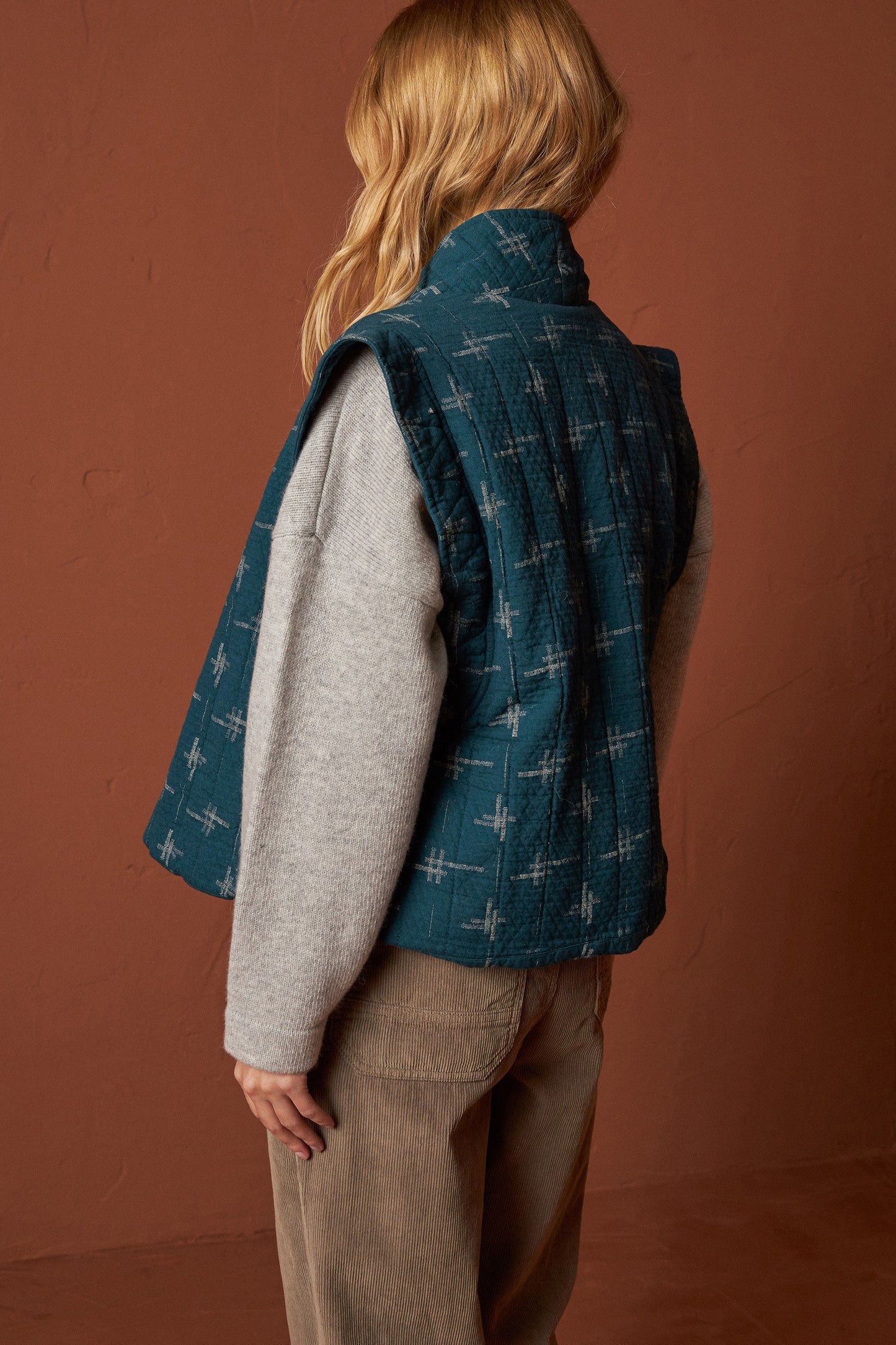 GILET EN COTON JAQUARD