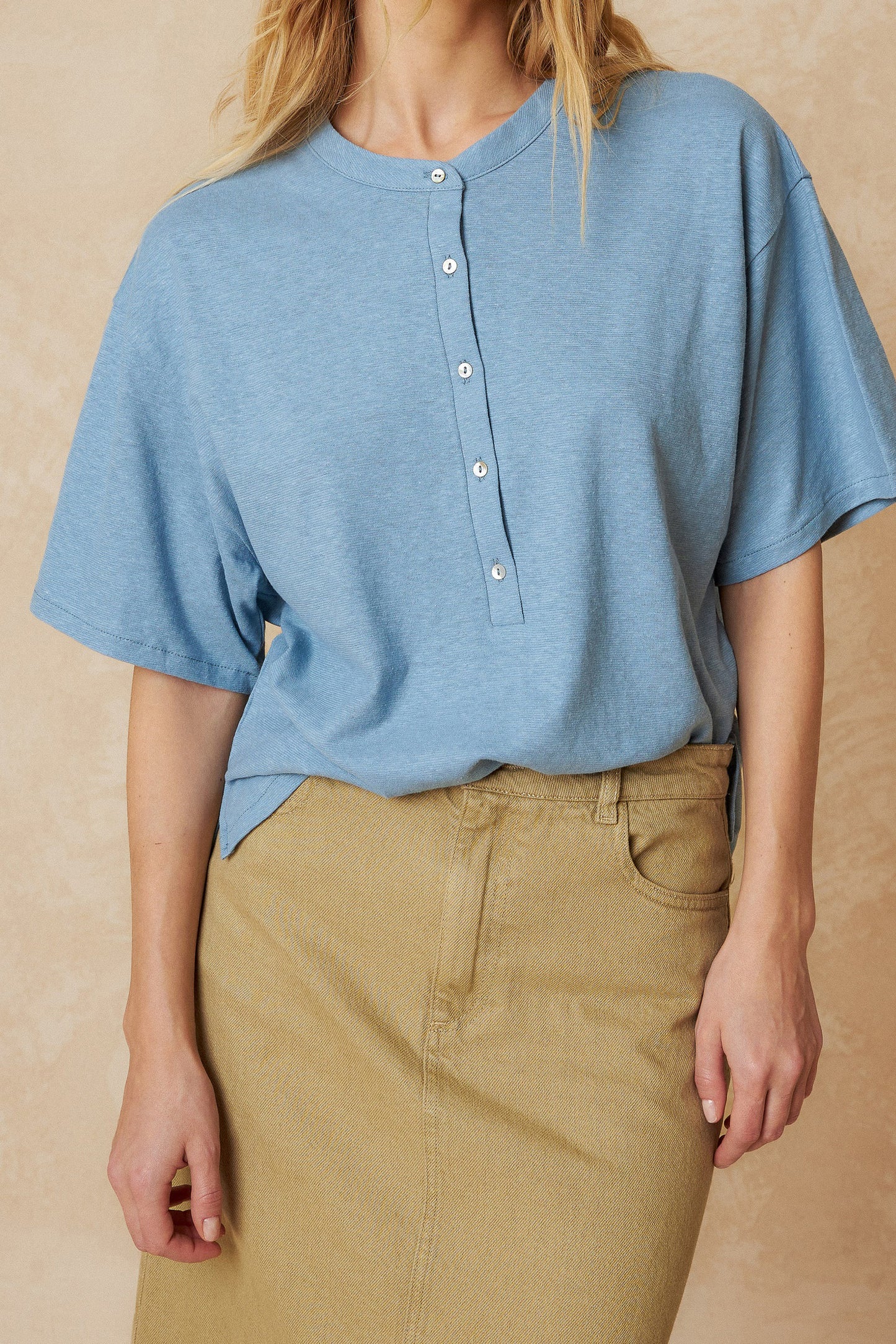T-SHIRT COURT EN CHANVRE