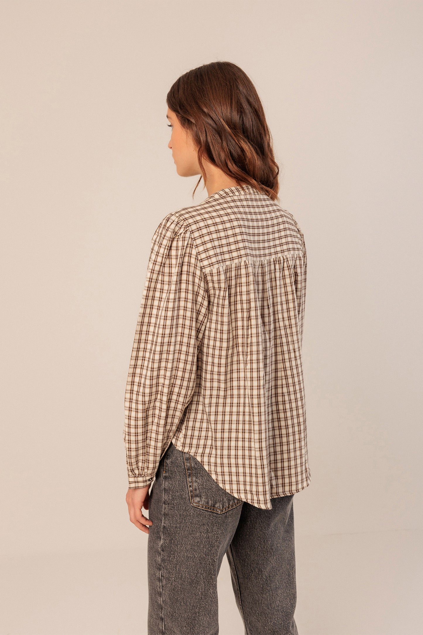 CHEMISE À CARREAUX ÉCOSSAIS