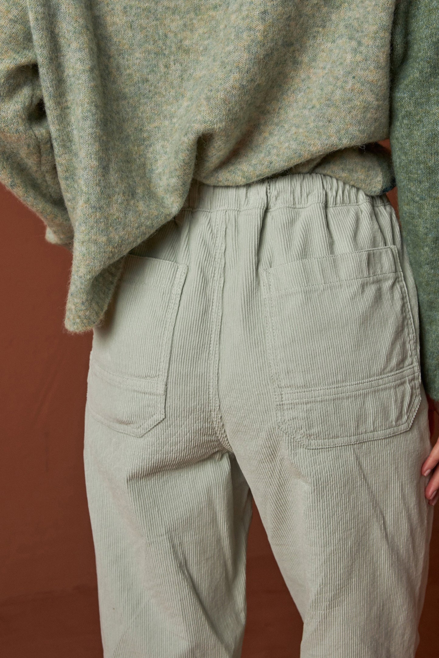 PANTALON EN MICRO VELOURS ANE