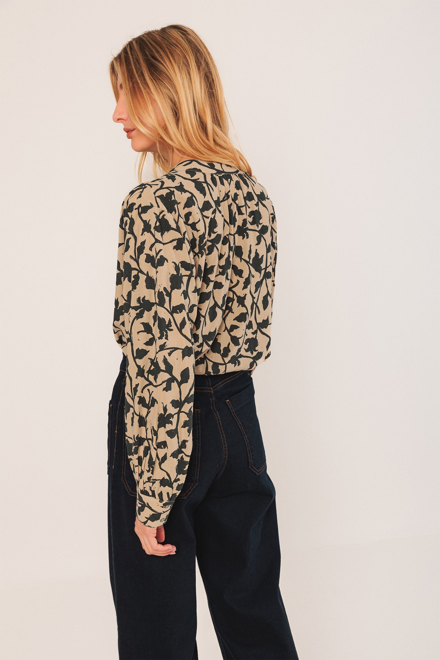 BLUSA CUELLO MAO