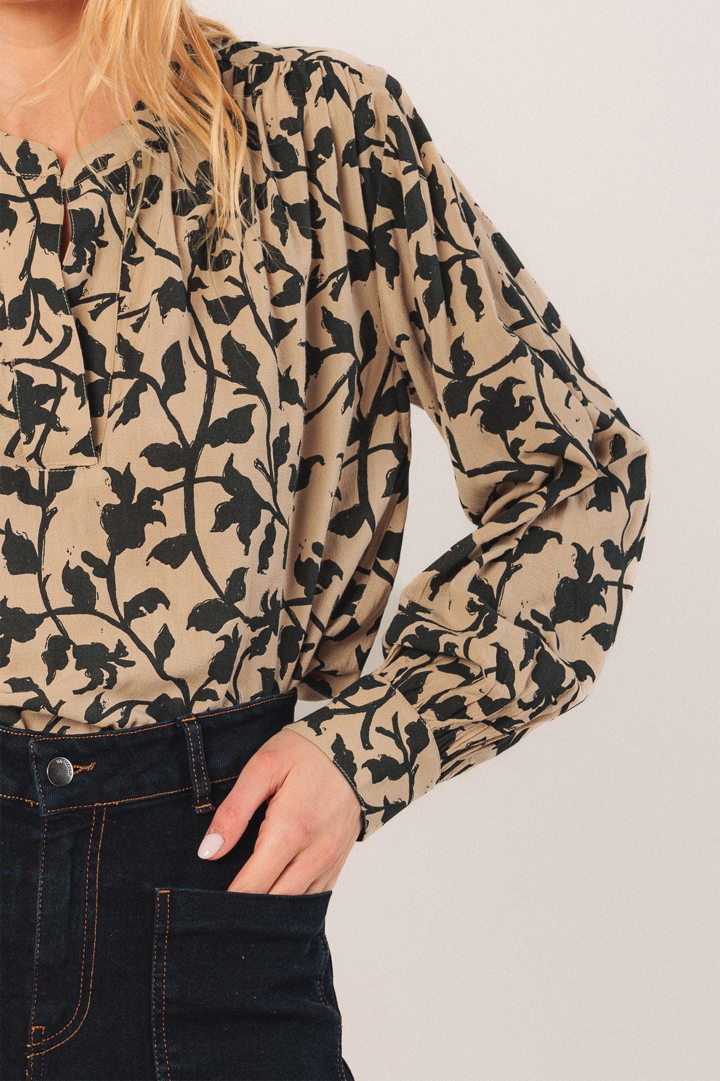BLUSA CUELLO MAO