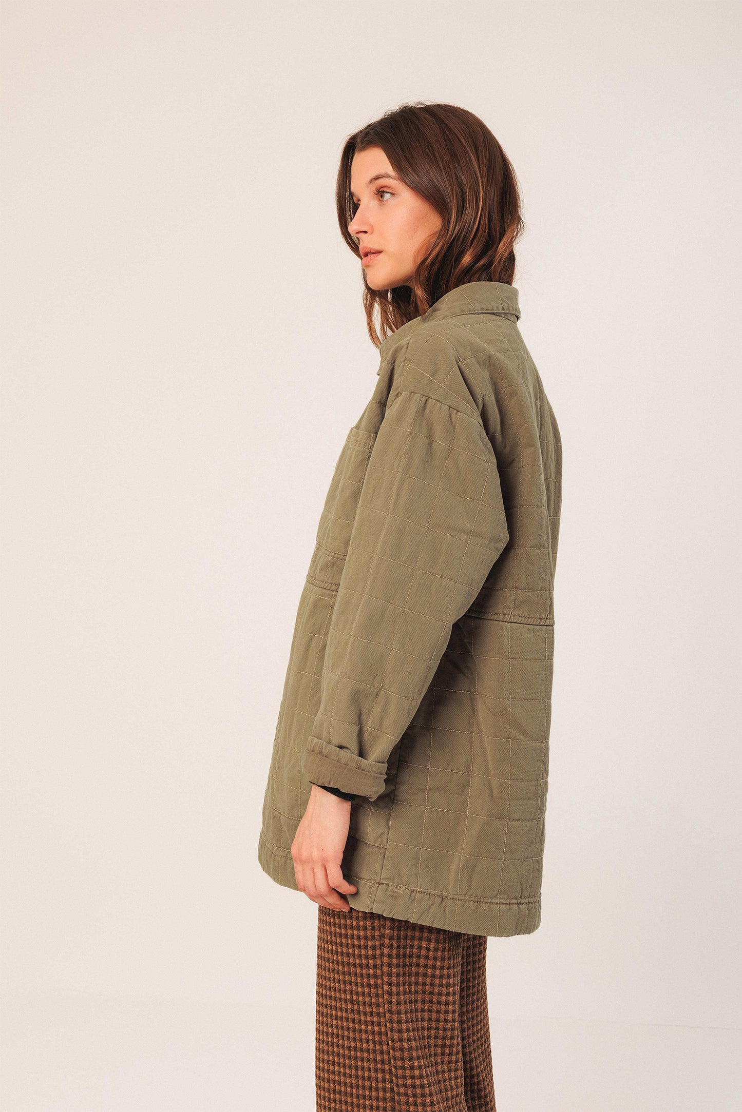MANTEAU À CARREAUX MATELASSÉ
