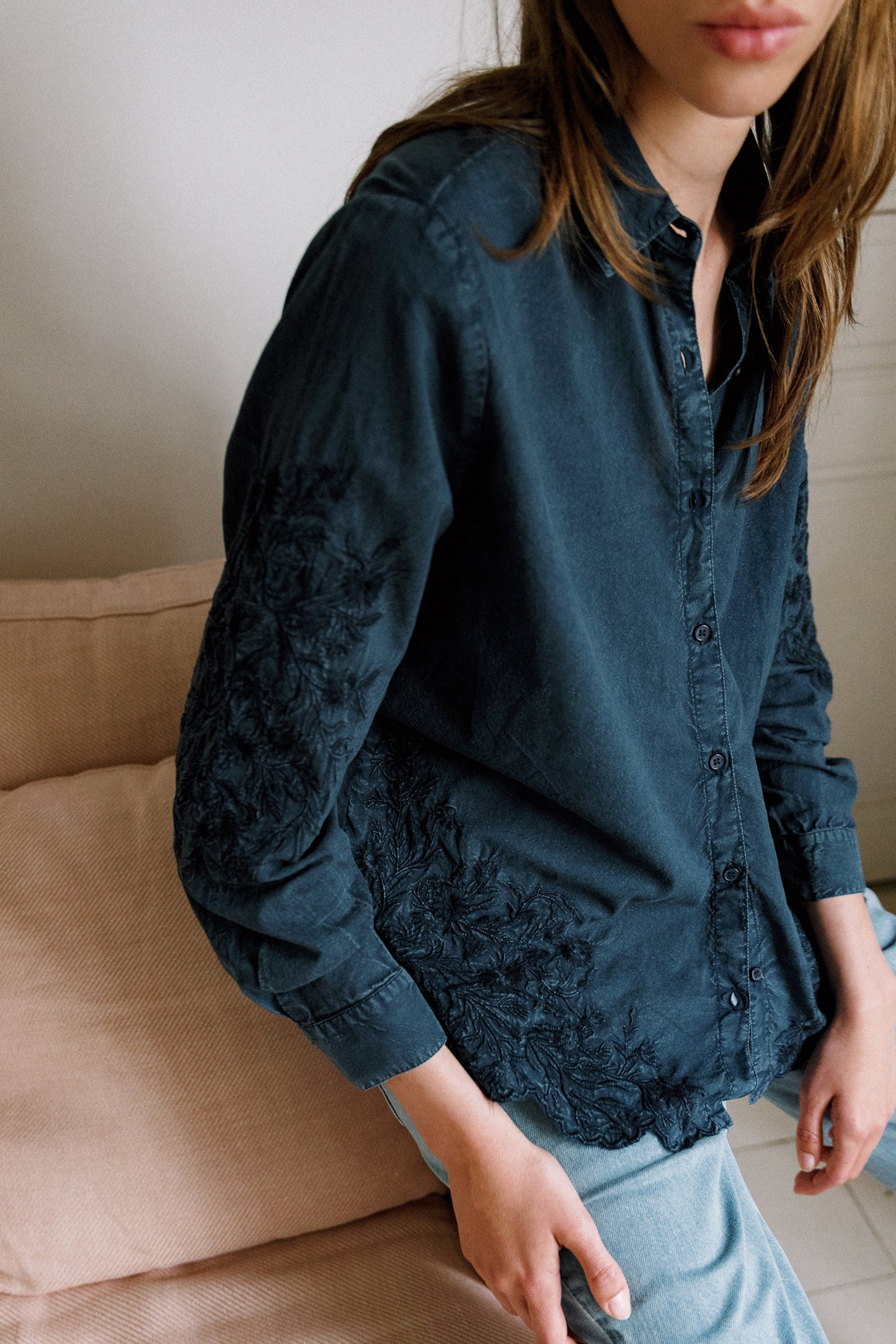 CAMISA VOILE BORDADA