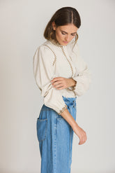 RUFFLED COLLAR BLOUSE