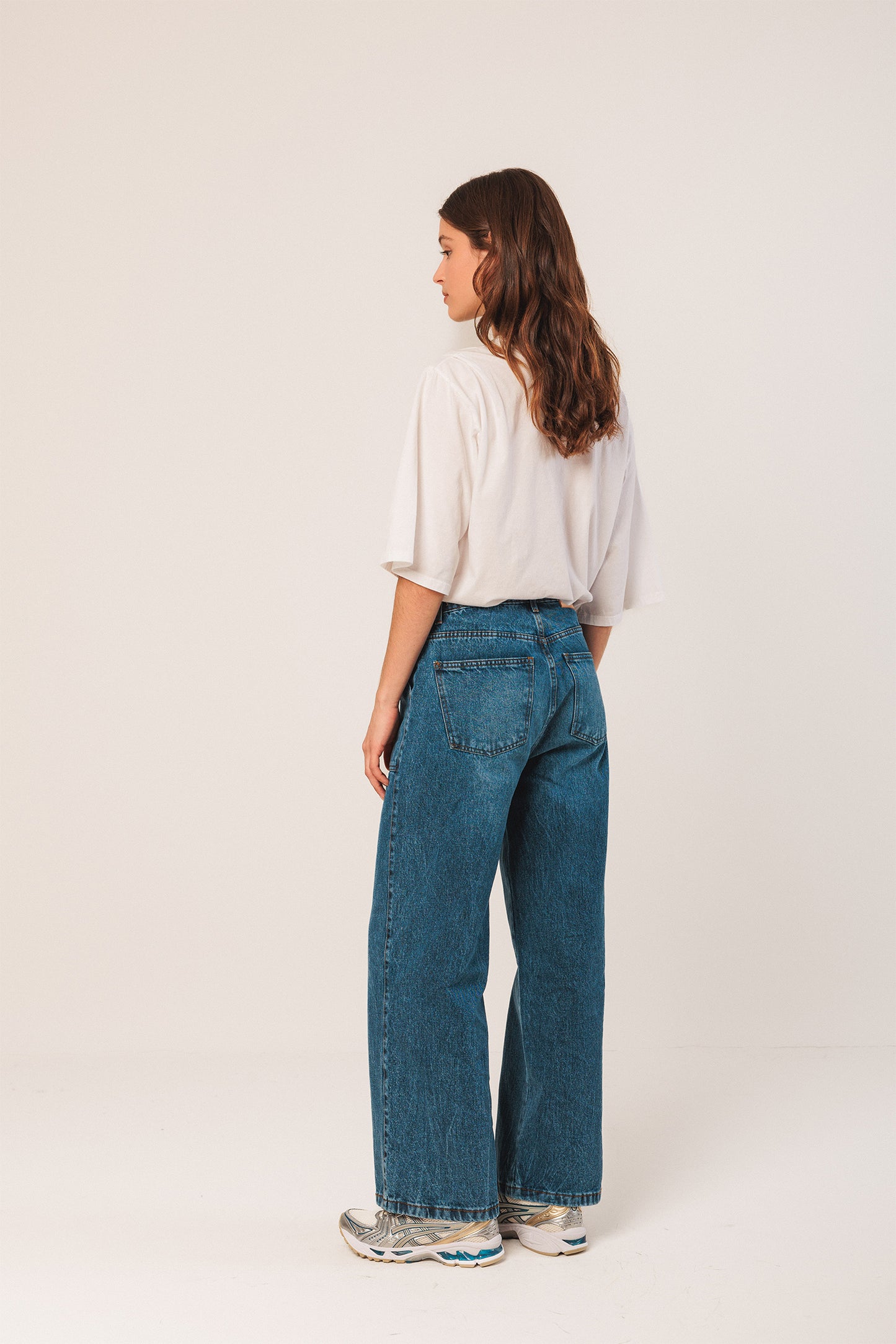 WASHED DENIM PANTS