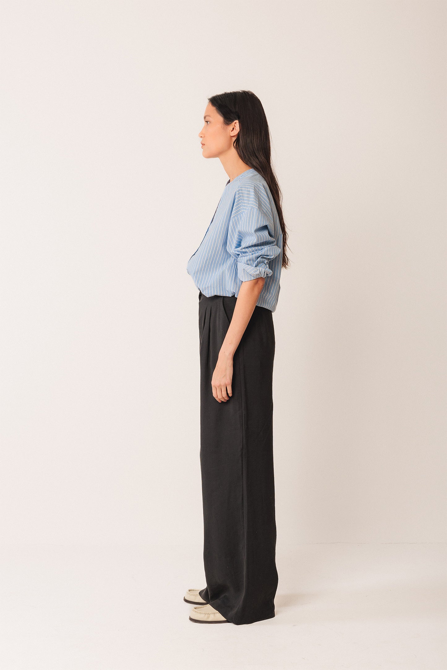 WIDE-LEG PANTS