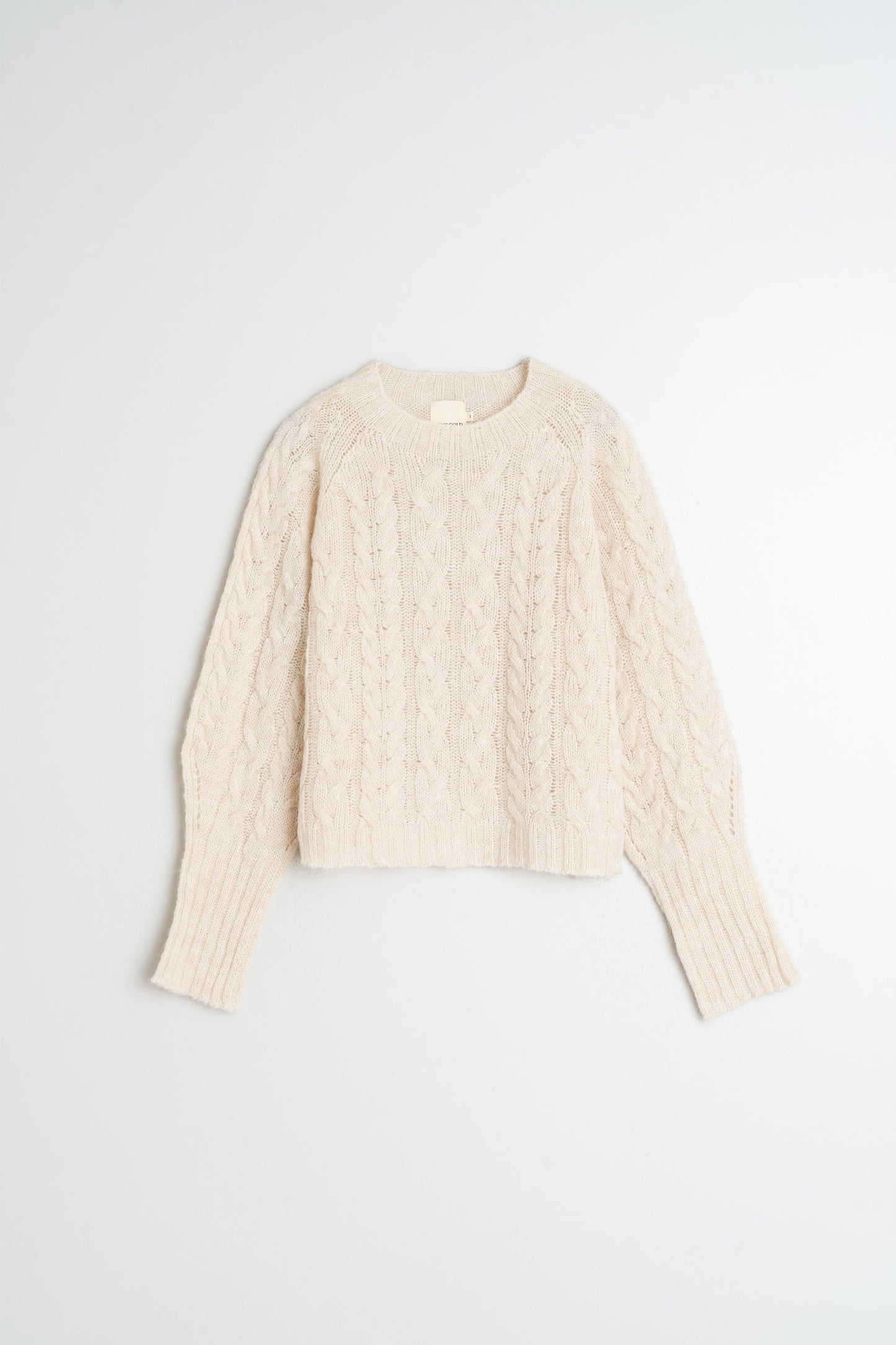 CABLE-KNIT CROP SWEATER
