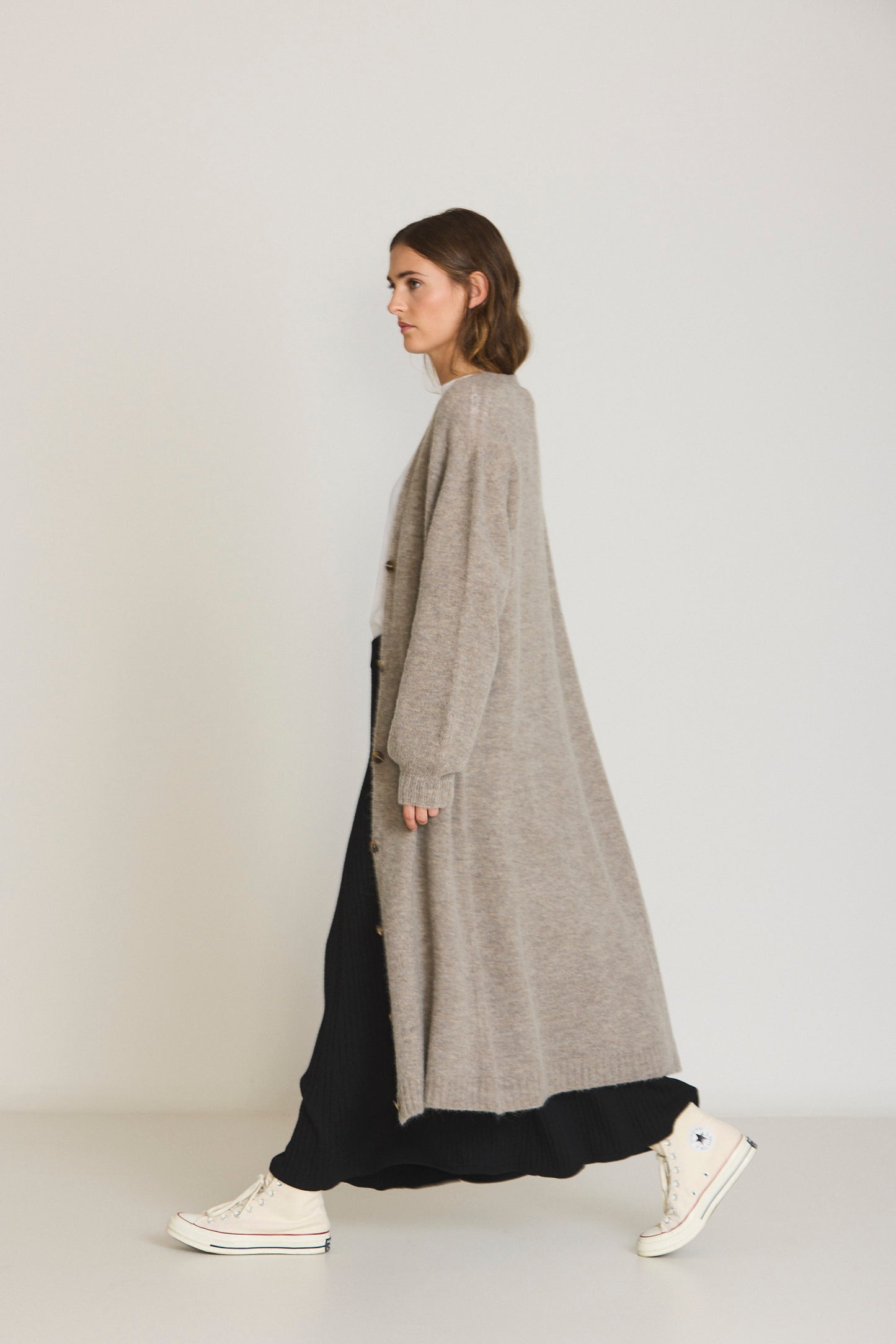 LONG KNIT CARDIGAN