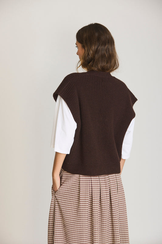 ZIP-UP KNIT VEST 4