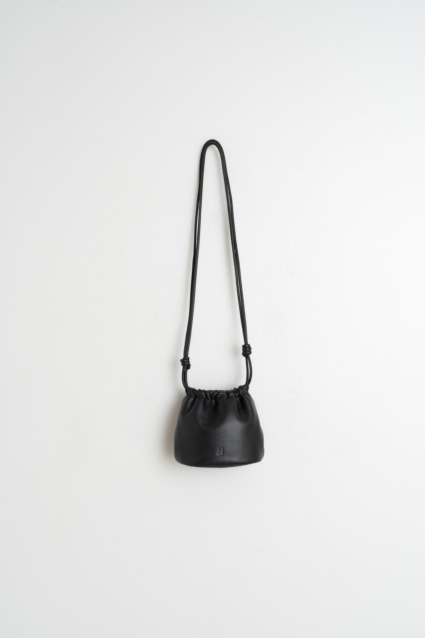 BOLSO PIEL FRUNCIDA