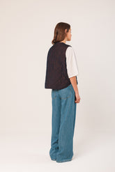 GILET MATELASSÉ EN MICRO VELOURS CÔTELÉ VICHY