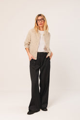 VESTE TRICOTÉE