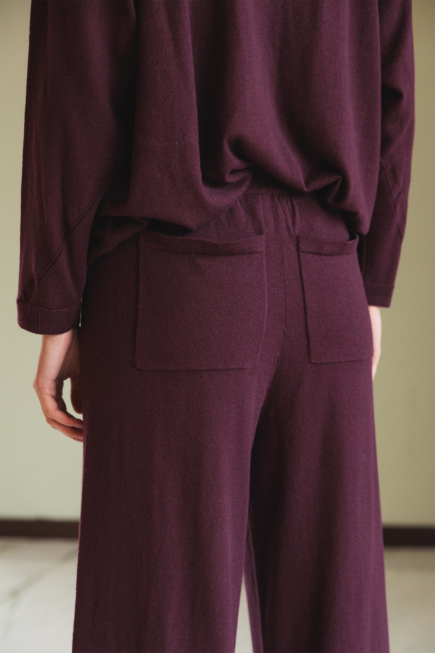 WIDE-KNIT PANTS