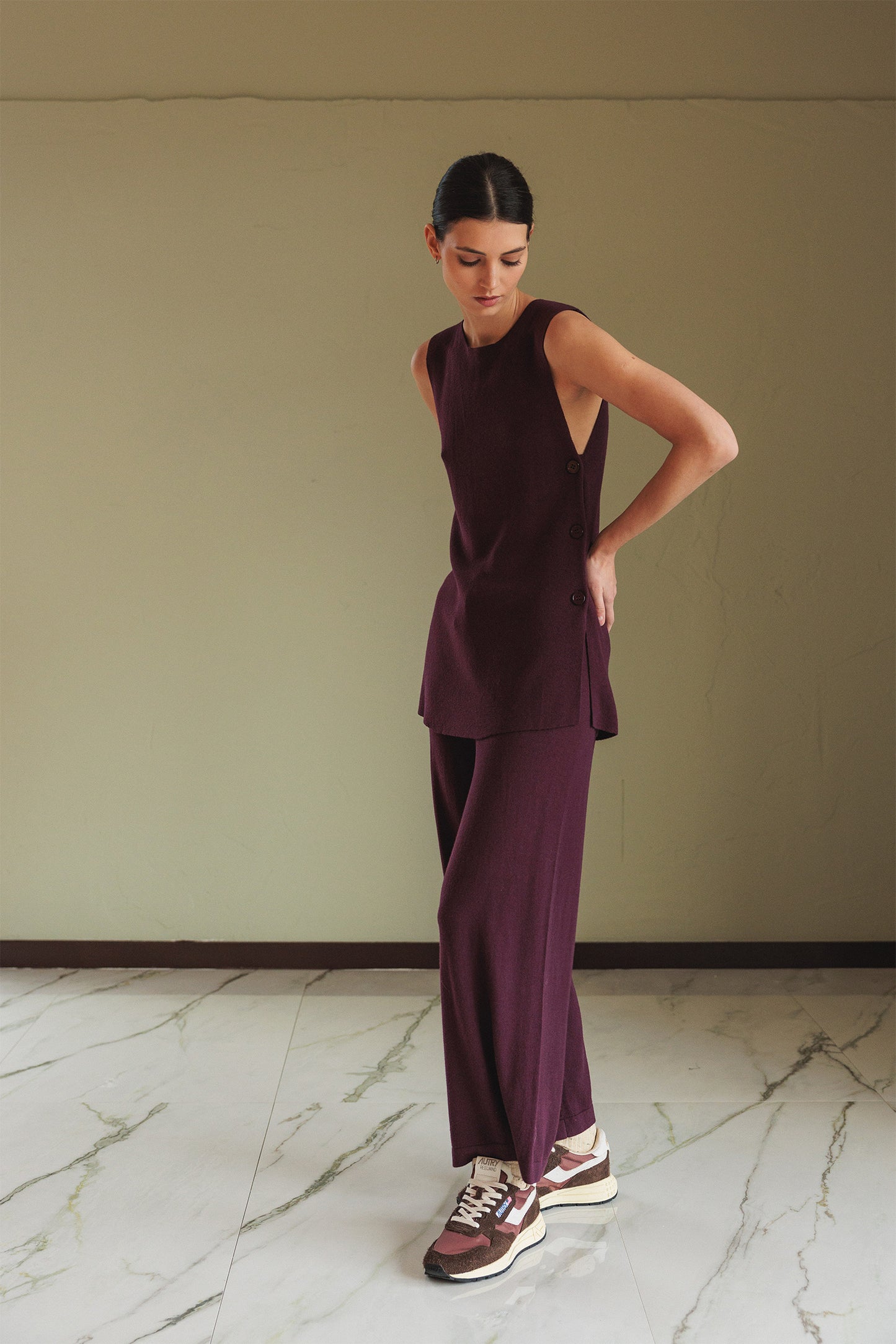 LONG BUTTONED VEST