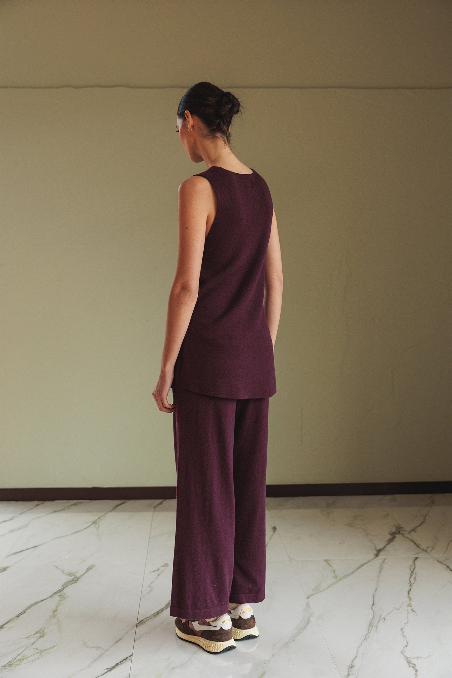 LONG BUTTONED VEST