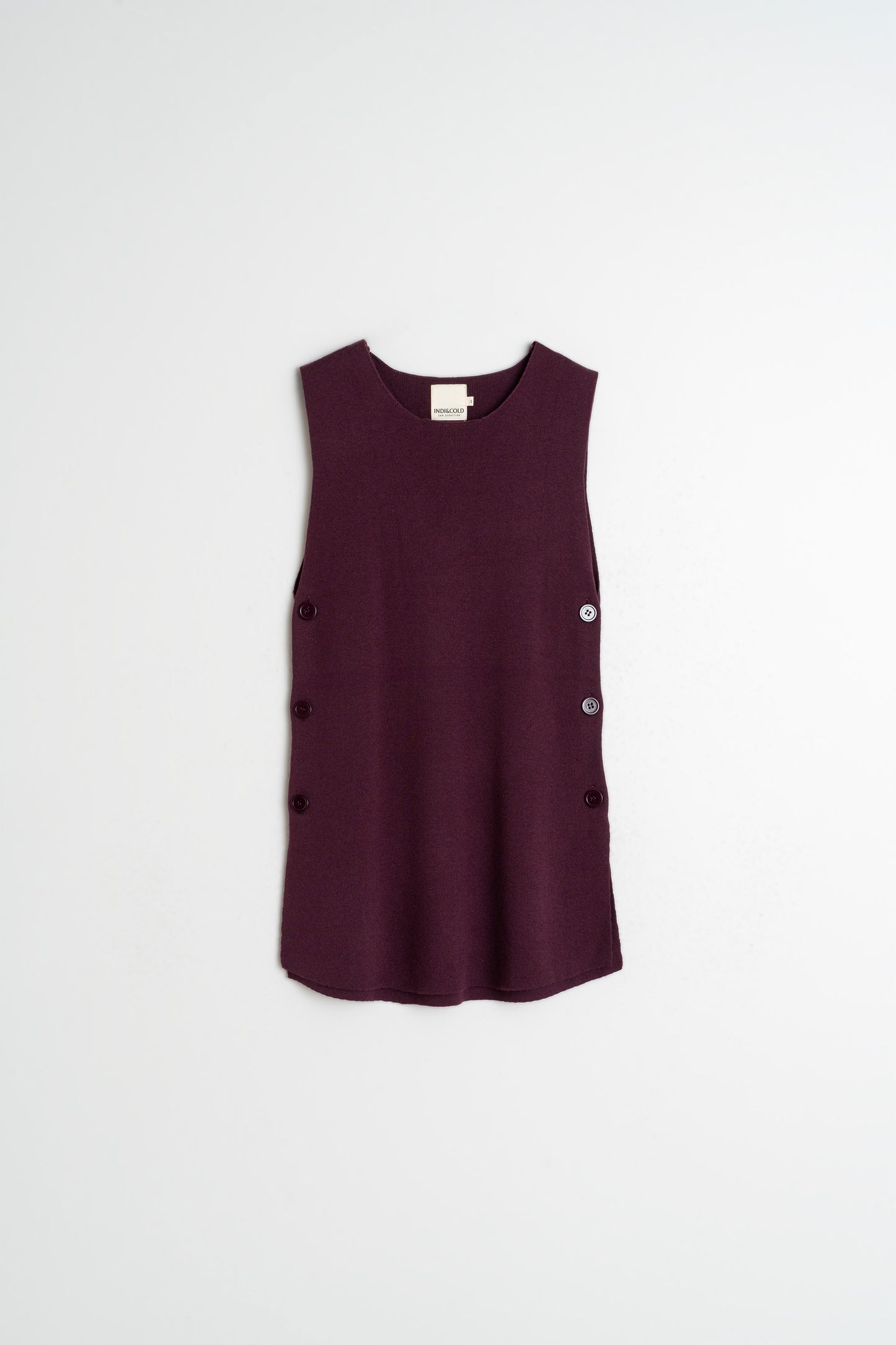 LONG BUTTONED VEST