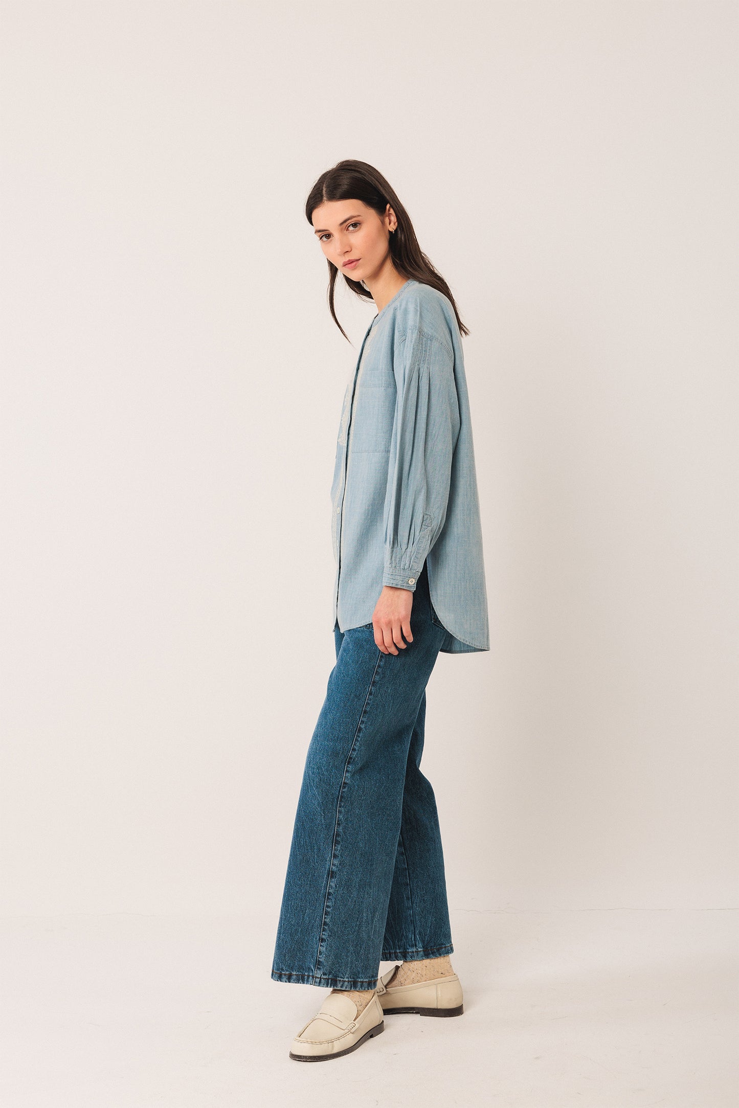 COLLARLESS DENIM SHIRT