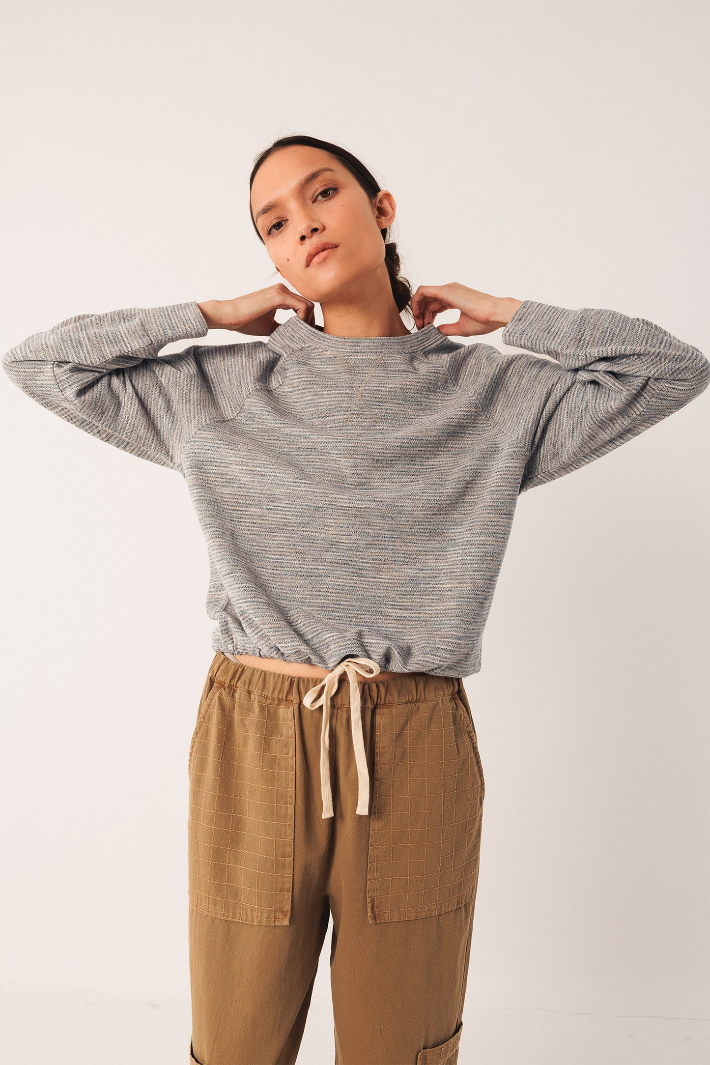 PULL MULTICOLORE AJUSTABLE