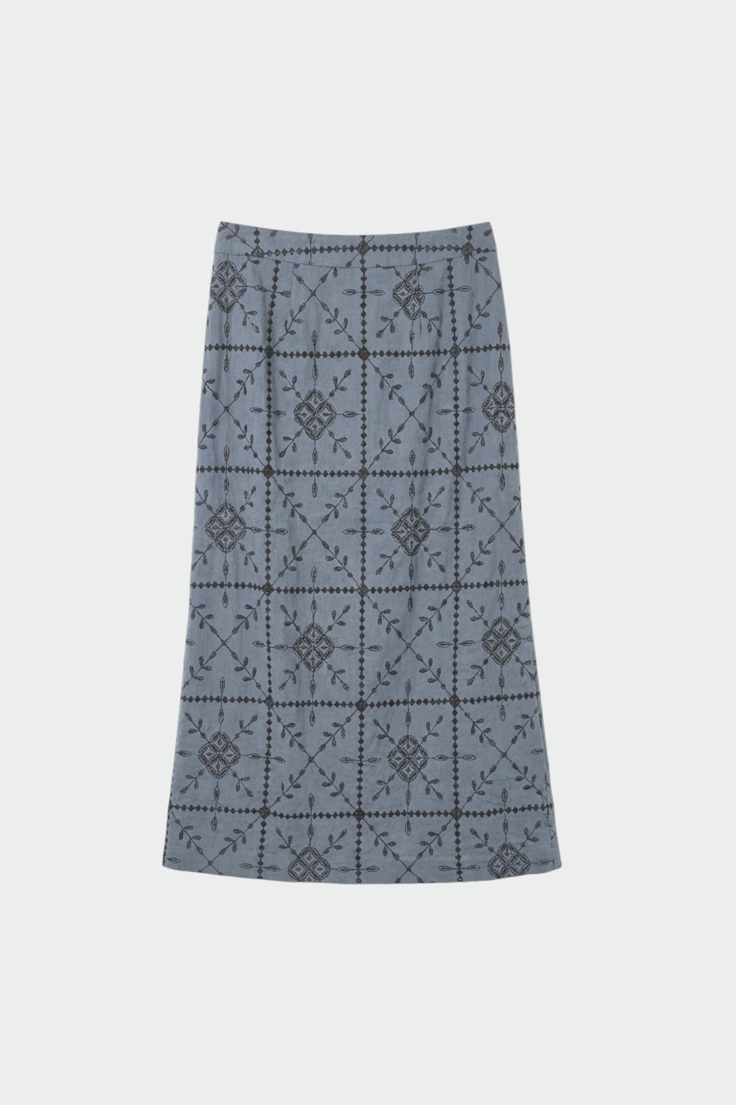 EMBROIDERED TOP + PENCIL SKIRT
