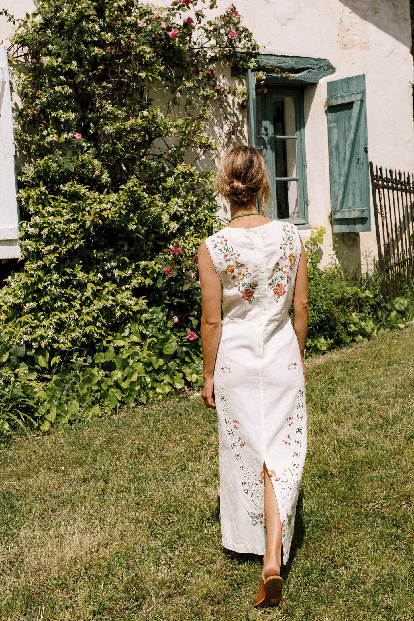 ROBE EN POINT DE CROIX