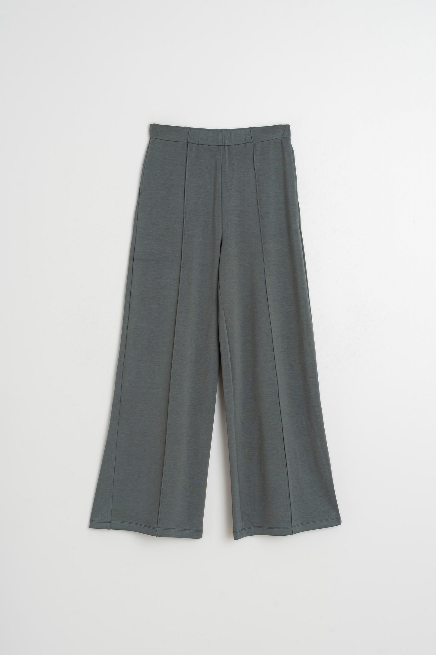 FLOWY MODAL PANT