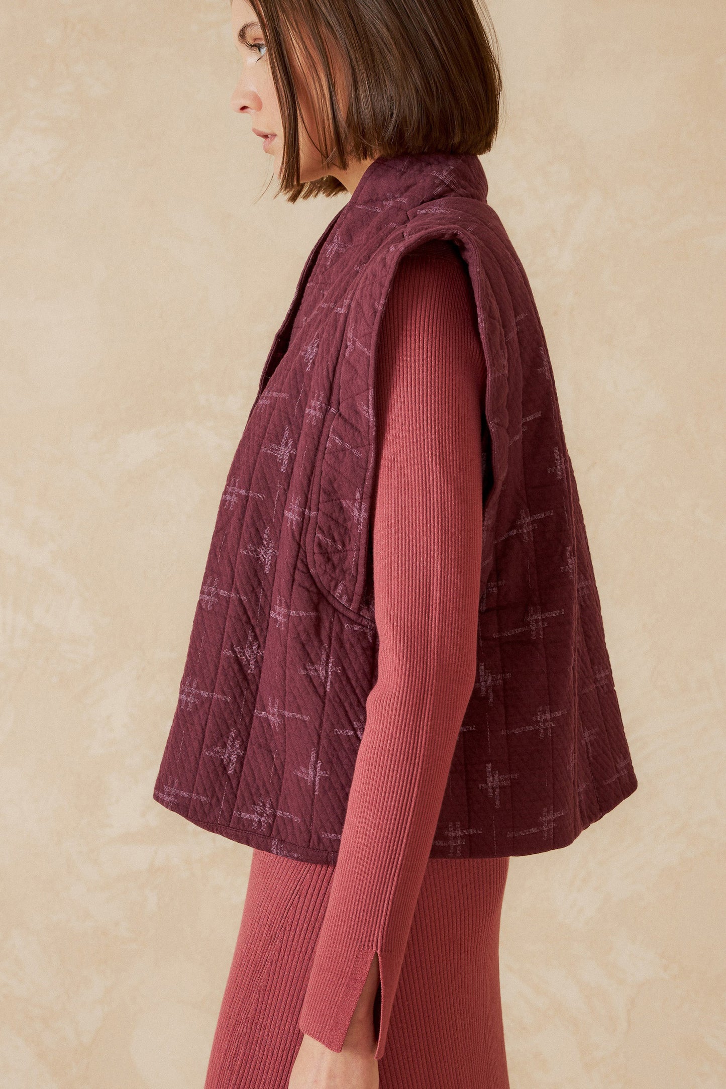 JACQUARD QUILTED VEST