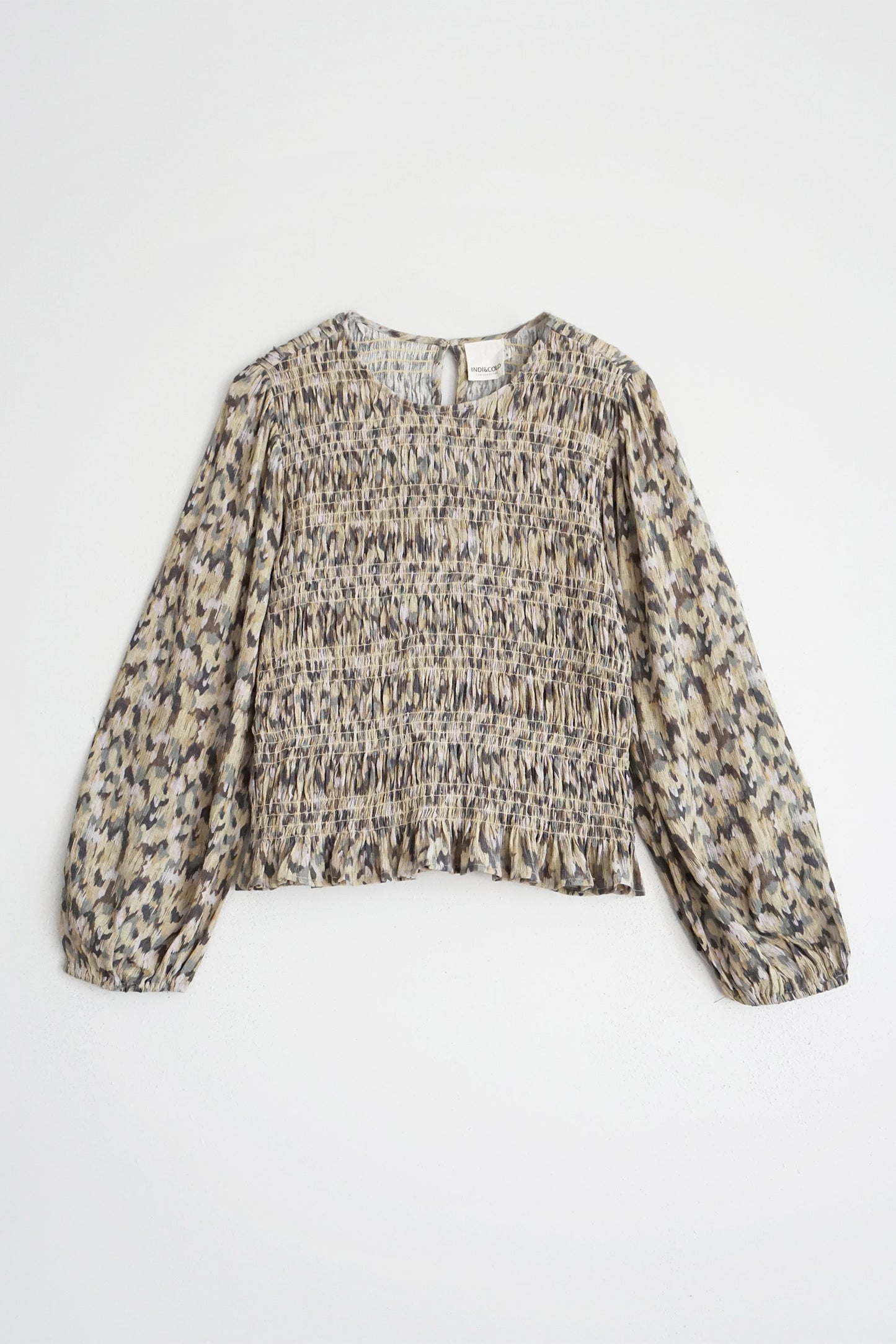 ELASTIC-WAIST BLOUSE