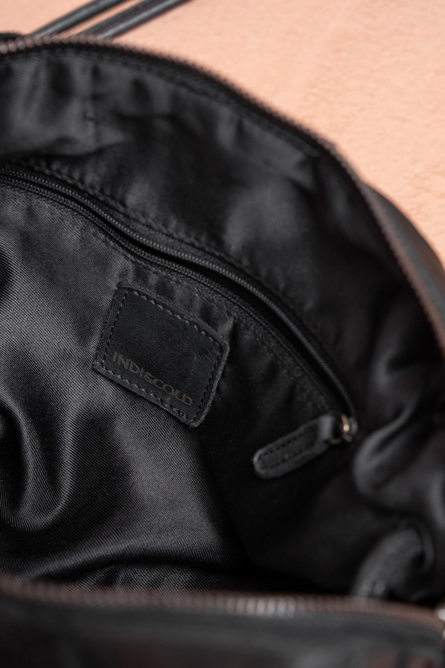 LEATHER BOX CROSSBODY BAG