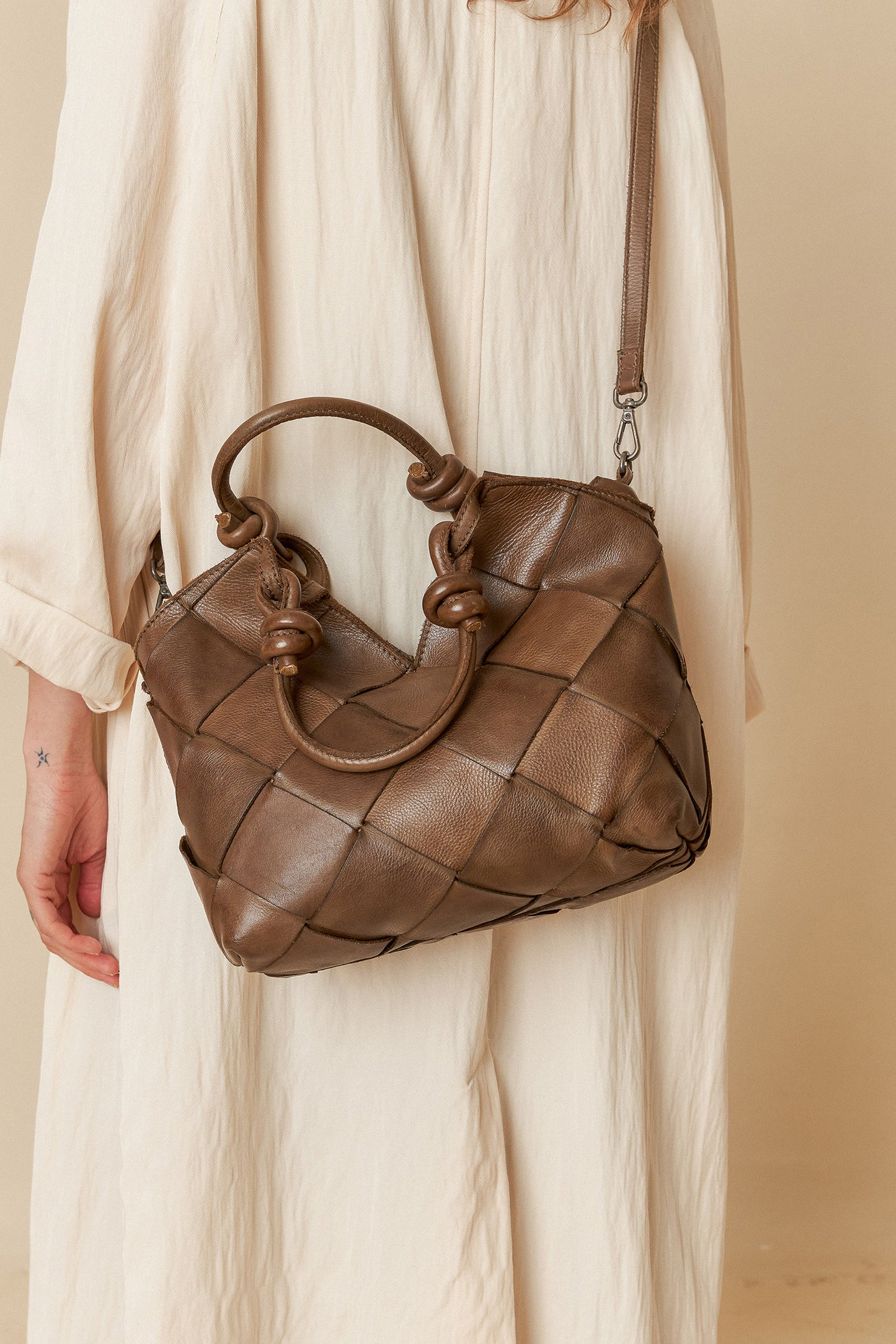 SAC A LANIÈRE NOUÉE HOBO
