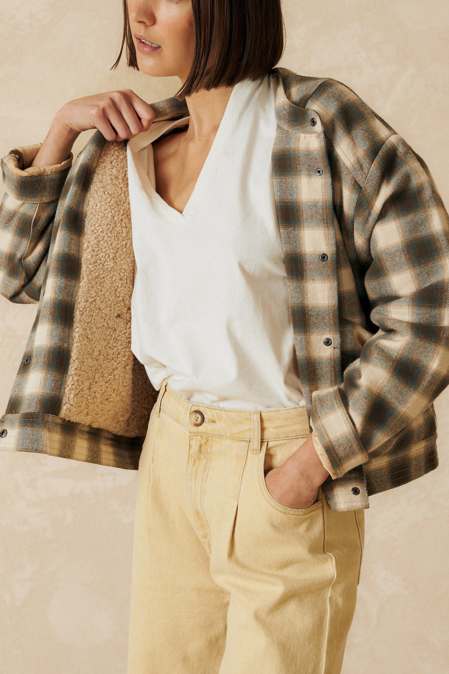 VESTE À CARREAUX