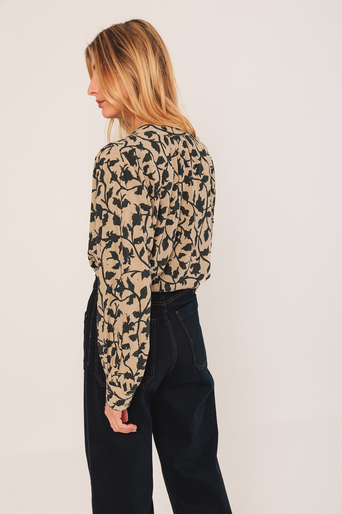 BLUSA CUELLO MAO