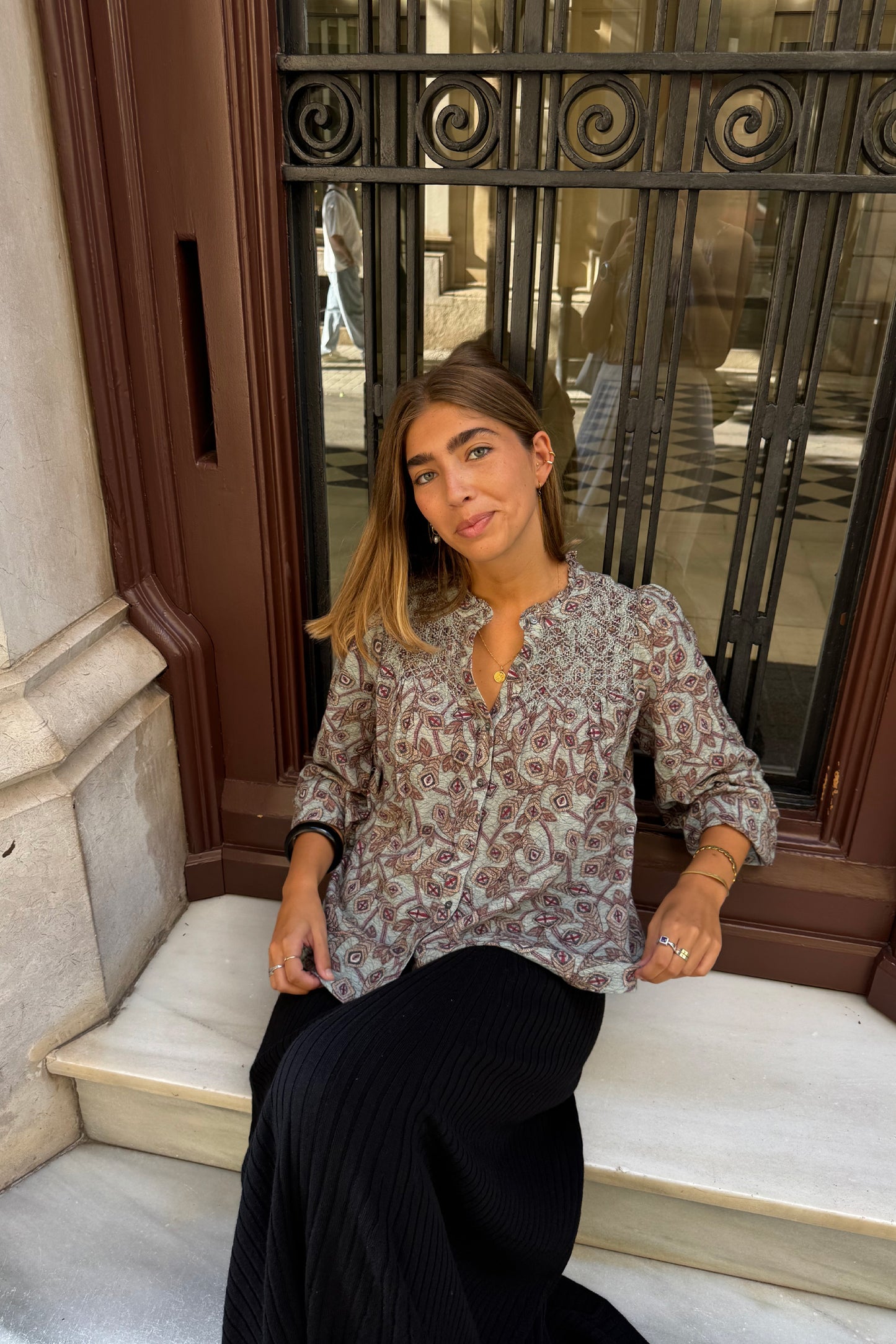 SMOCK EMBROIDERED SHIRT