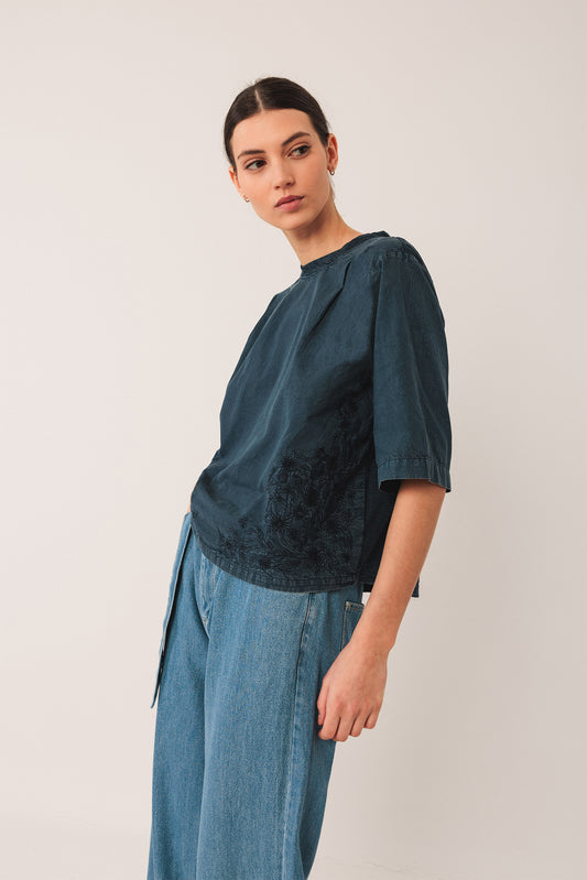 T-SHIRT EN COTON BRODÉ 1