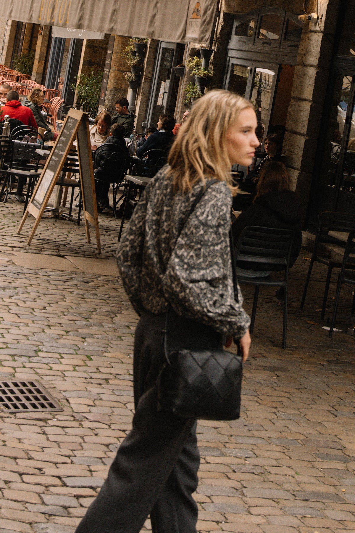 BOTANICAL PRINT BLOUSE