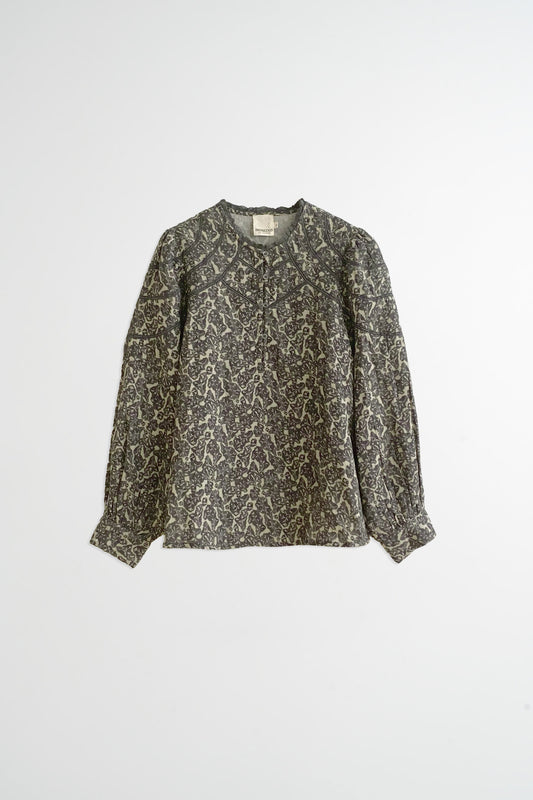 BLOUSE À MOTIFS BOTANIQUES 6