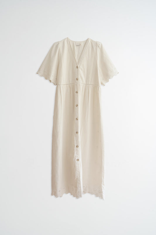 VESTIDO MIDI BORDADO