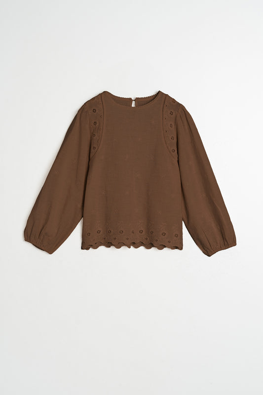 BLUSA BORDADA ROMÁNTICA