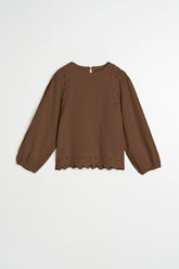 ROMANTIC EMBROIDERED BLOUSE