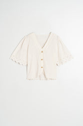 BLUSA BORDADA ESCOTE PICO