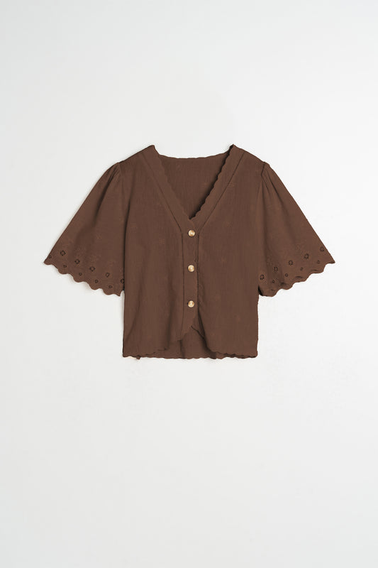 BLUSA BORDADA ESCOTE PICO