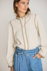 RUFFLED COLLAR BLOUSE