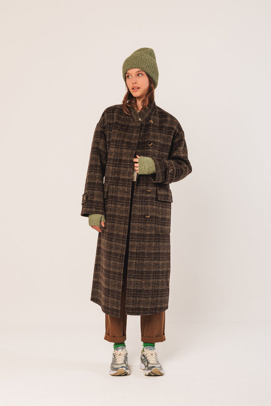 MANTEAU EN LAINE À CARREAUX