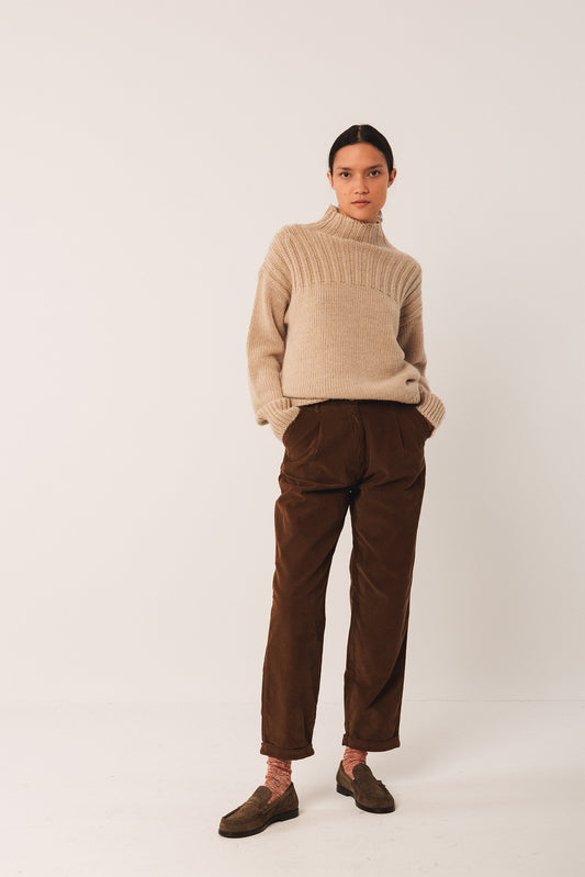 [CL] CORDUROY CARROT PANTS