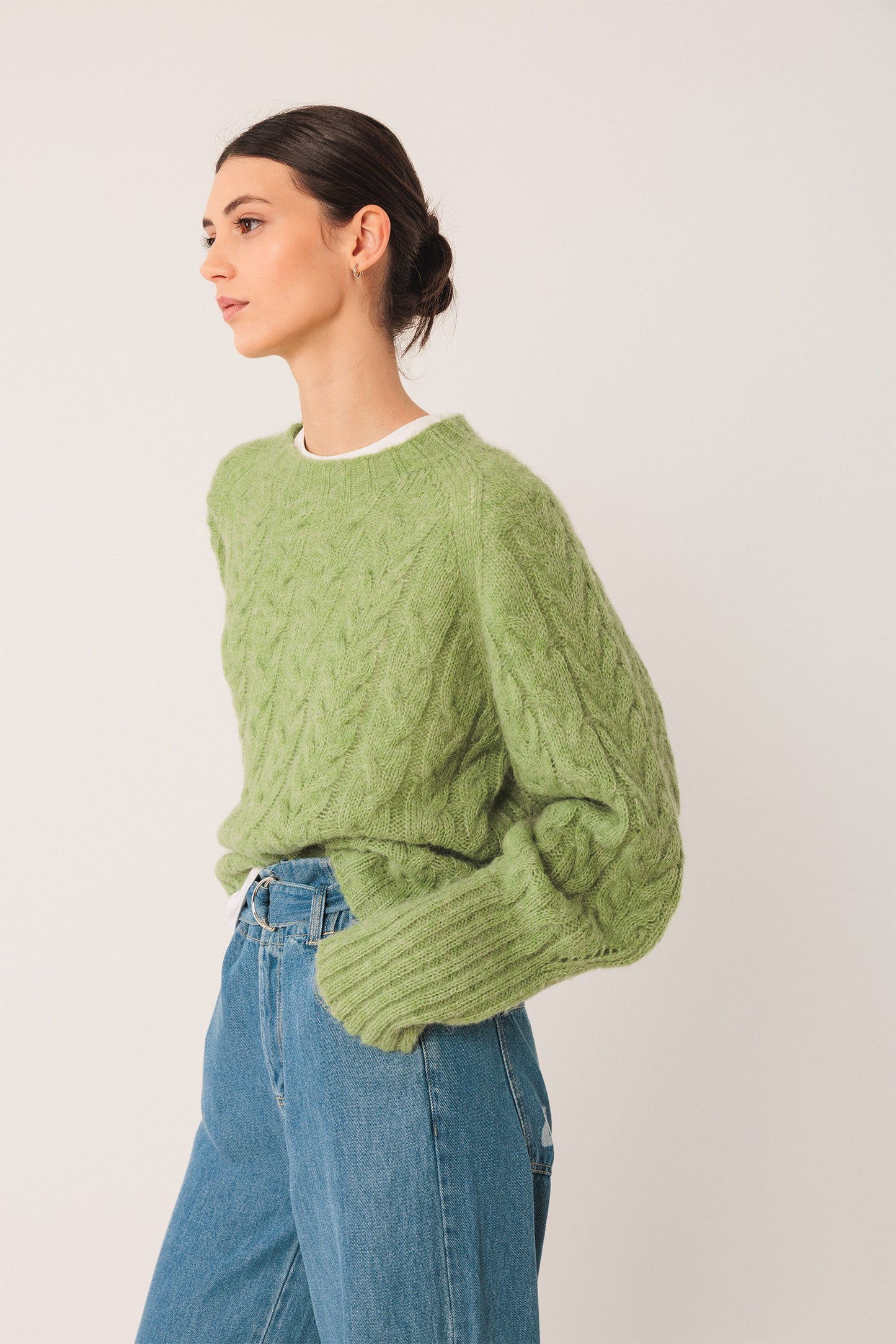 CABLE-KNIT CROP SWEATER