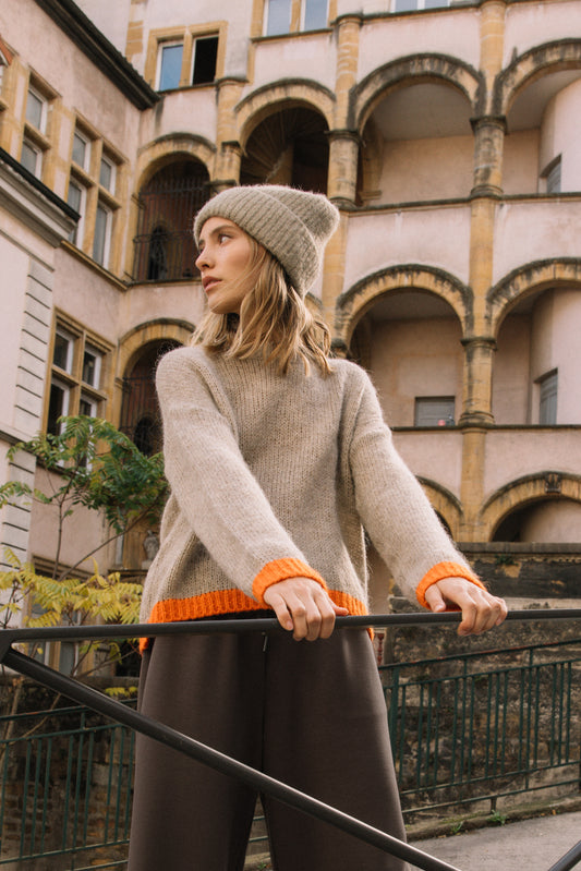 [CL] BICOLOR KNITTED SWEATER 1