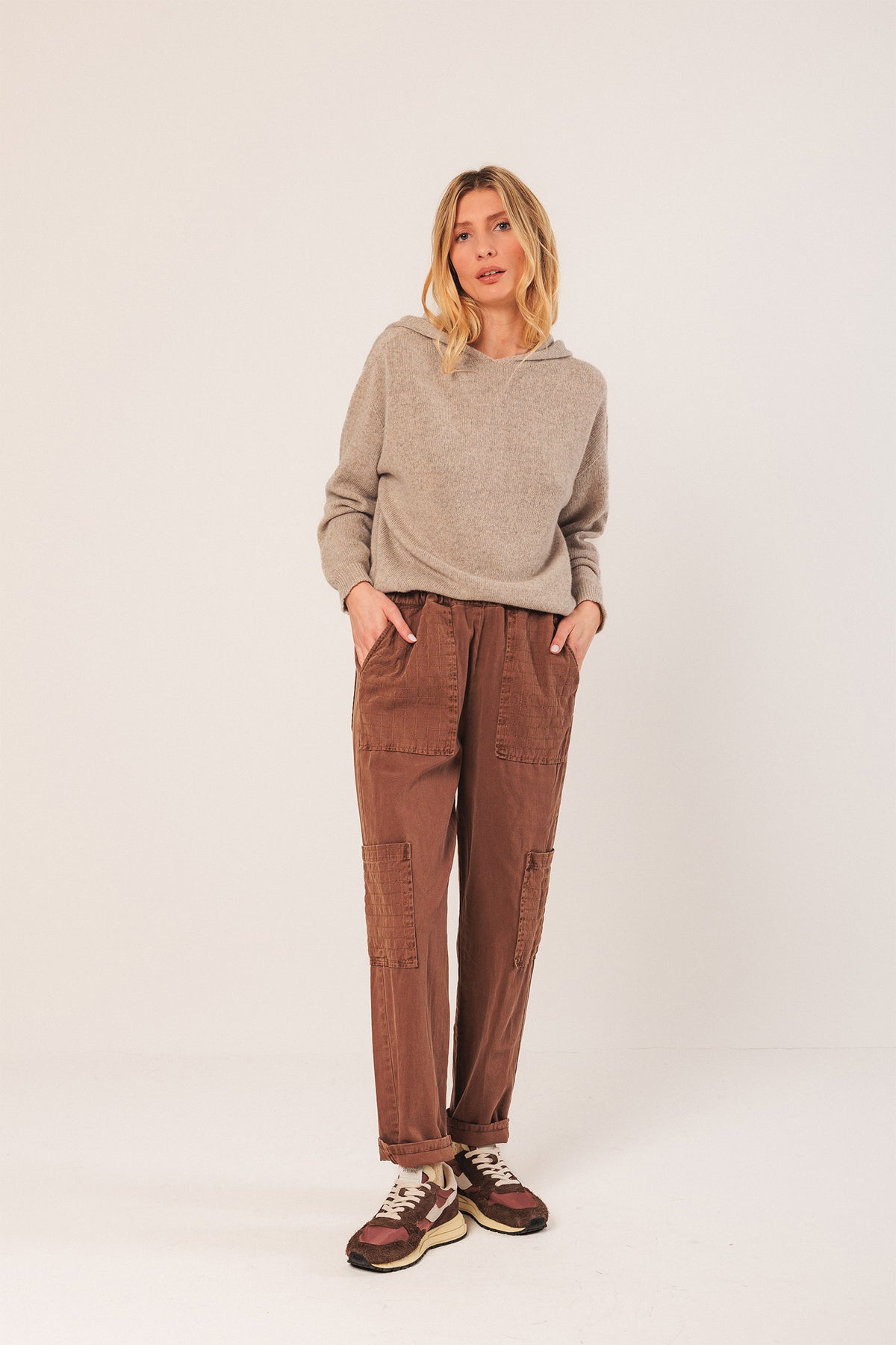 SPORT KNIT SWEATER