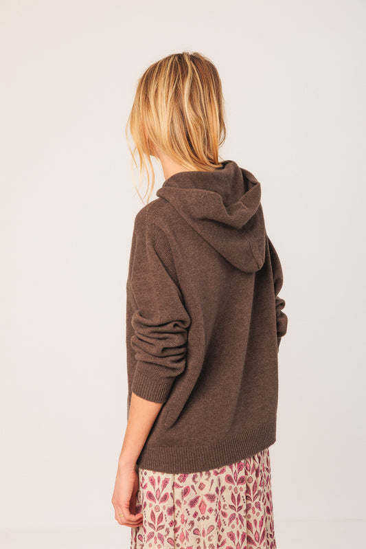 PULL TRICOTÉ