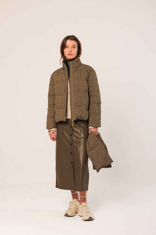 SHORT CHECKERED DOWN COAT 4