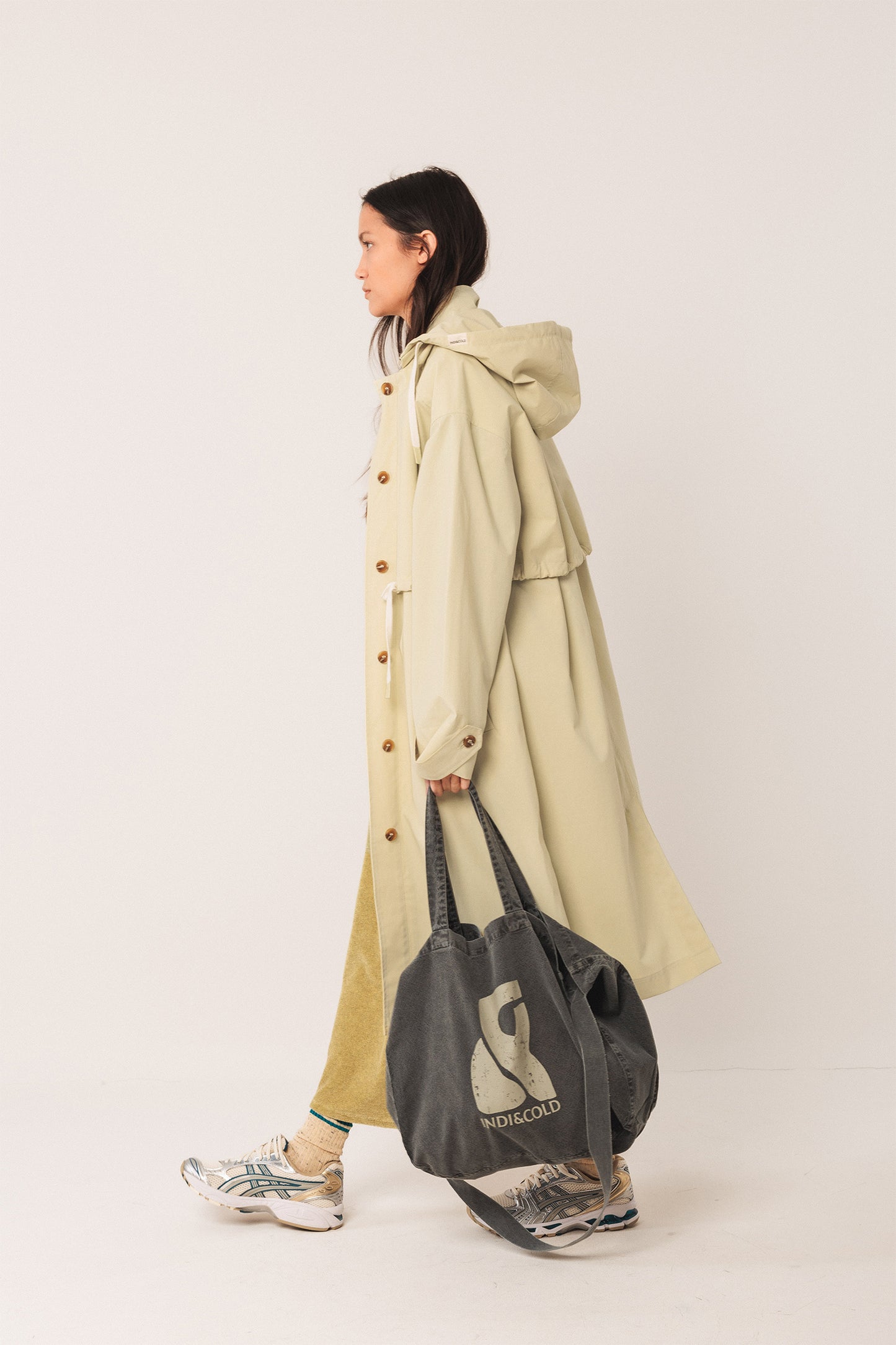 ADJUSTABLE WAIST TRENCH COAT
